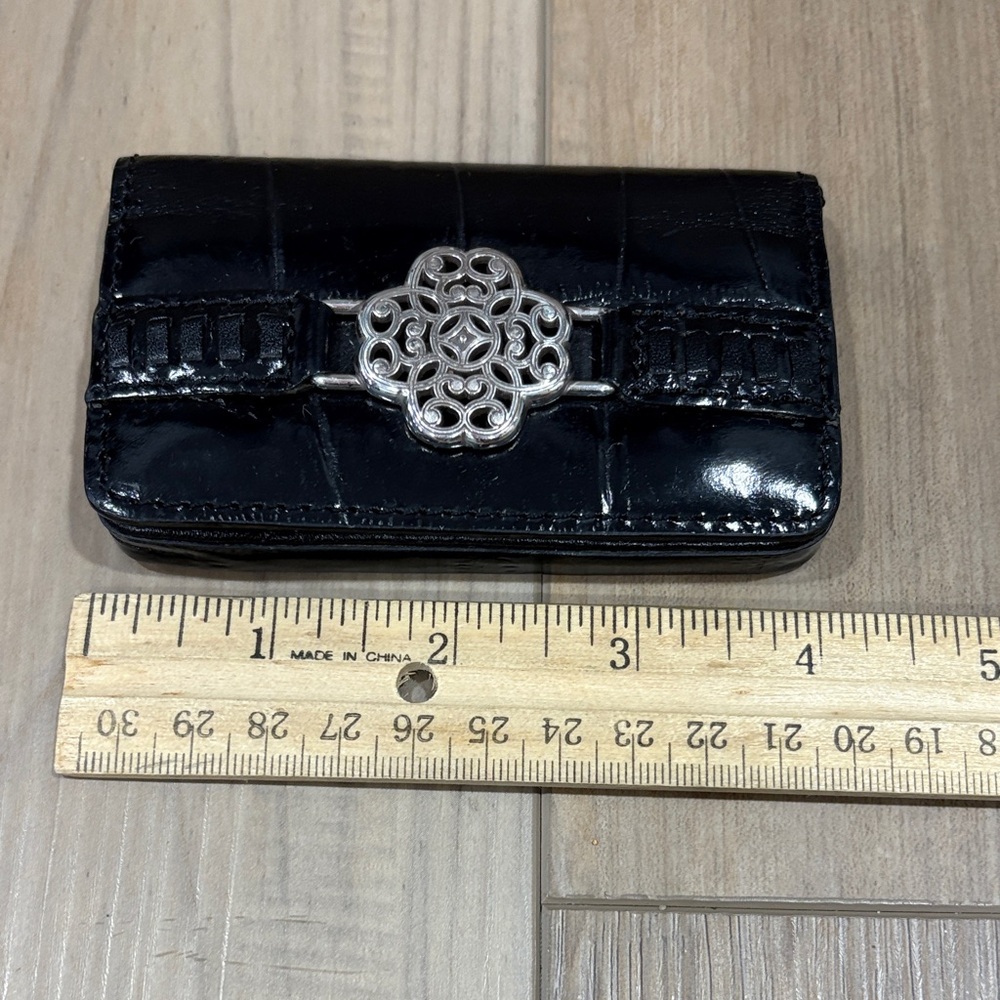 Vintage Bright Black Textured Patent Leather Card Holder Silver Magnetic Closure
